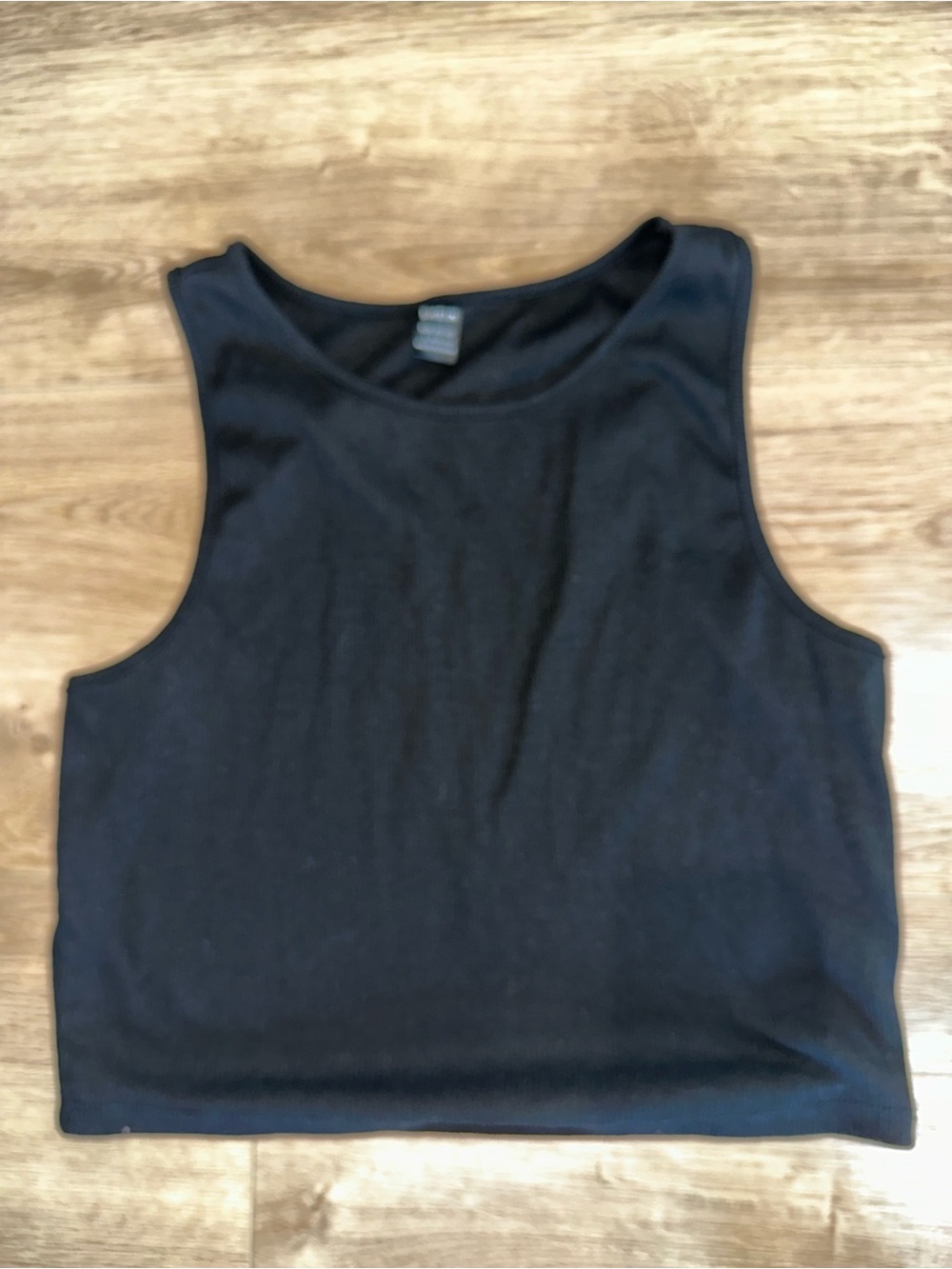 SHEIN Black Cropped Tank Top - Sleeveless Scoop Neck
